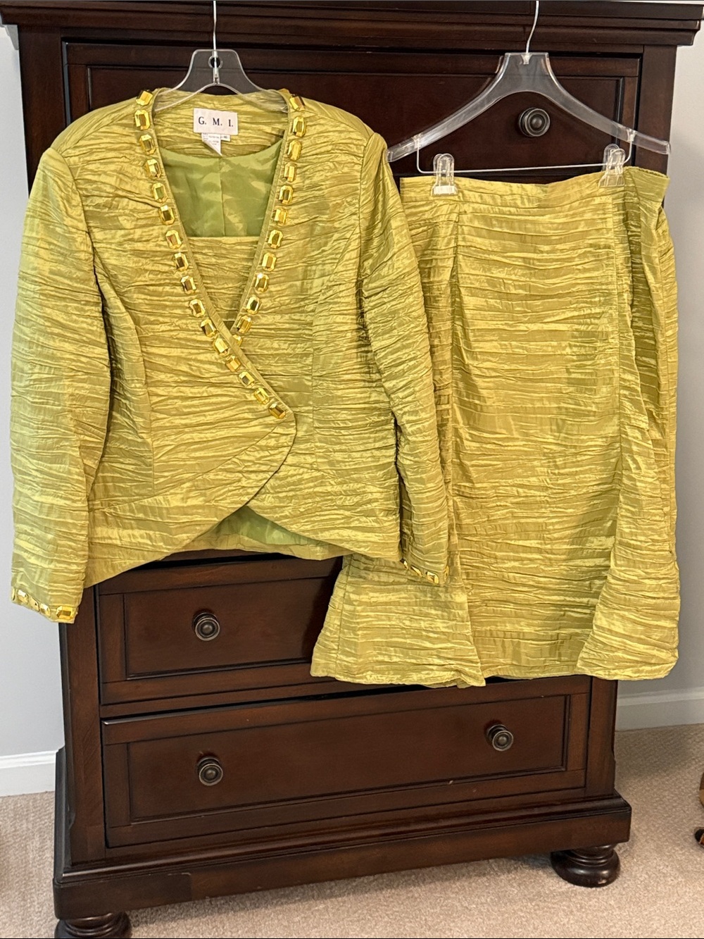 Green Wrinkle Style Skirt Set